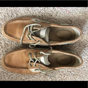 Gently Used Classic Sperry Top-Siders
